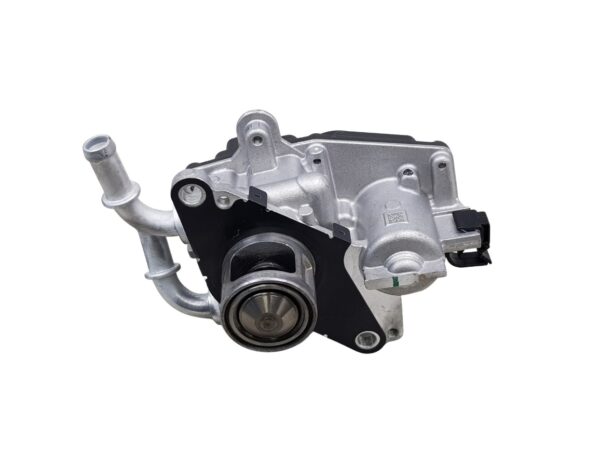 TRAFFİC III 2.0 DCİ M9R ADBLUE EGR VANASI 147102175R